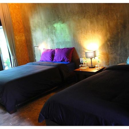 Qi 68 Hotel Chiang Mai Room photo